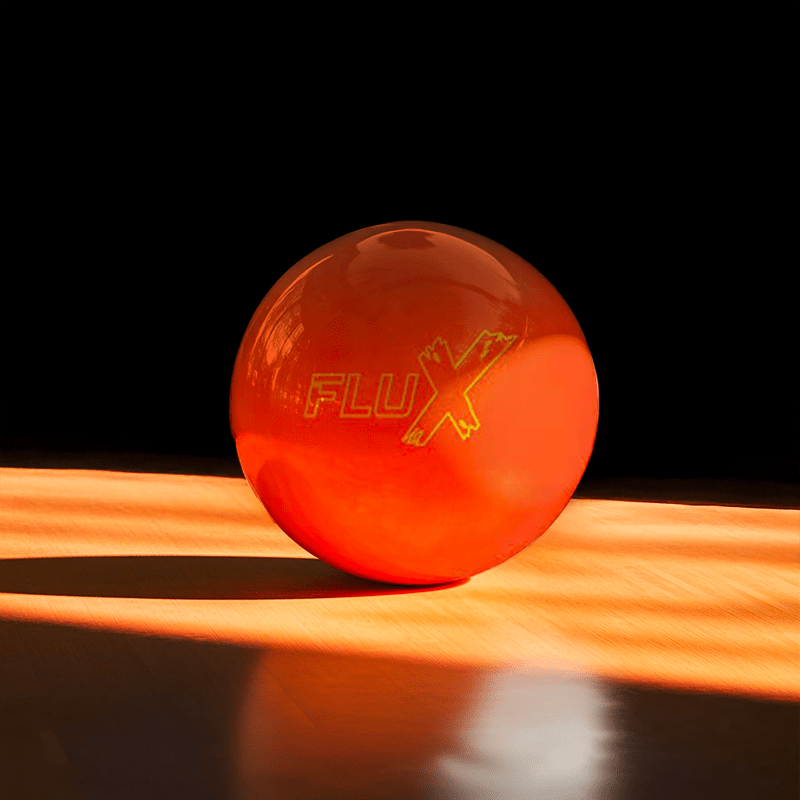 Boule 900 GLOBAL FLUX PEARL - Bowling Stars